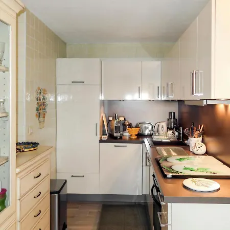 Tiyo - Lis295 By Interhome *